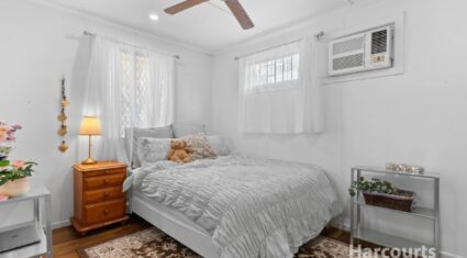 54 Stanley St Strathpine , QLD 4500