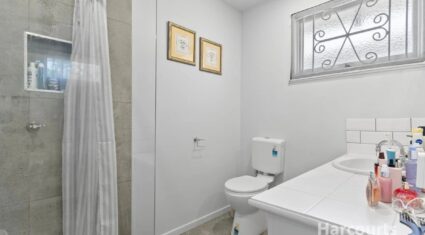 54 Stanley St Strathpine , QLD 4500