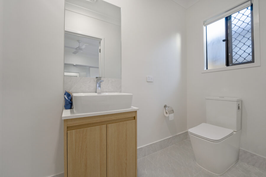 5/89 St Andrew St Kuraby , QLD 4112 Australia