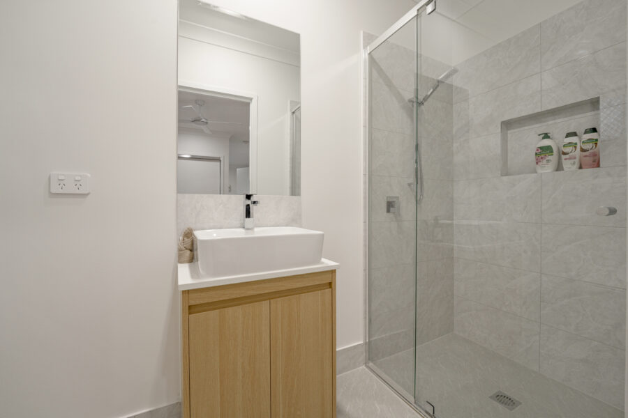 5/89 St Andrew St Kuraby , QLD 4112 Australia