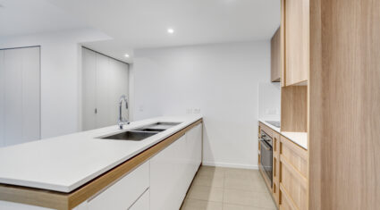 1/37 Kates St Morningside , QLD 4170 Australia