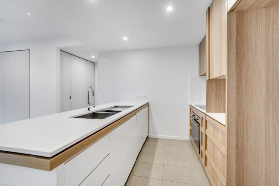 1/37 Kates St Morningside , QLD 4170 Australia