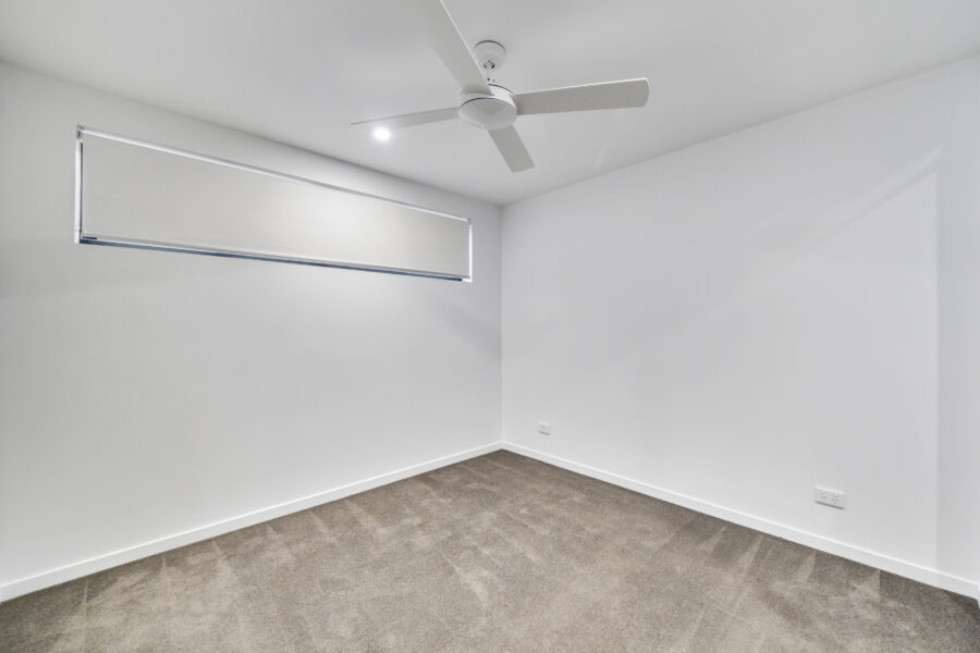 1/37 Kates St Morningside , QLD 4170 Australia