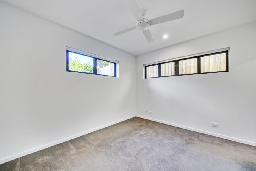 1/37 Kates St Morningside , QLD 4170 Australia