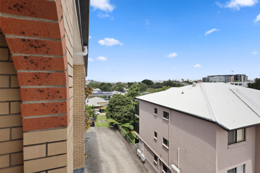 8/18 Hooker Street Windsor , QLD 4030 Australia