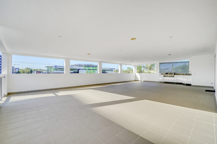 9/8 Kingsmill St Chermside , QLD 4032 Australia