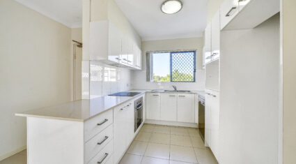 9/8 Kingsmill St Chermside , QLD 4032 Australia