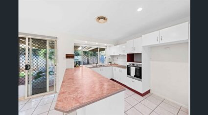 35 Hilliard St Ormiston , QLD 4160 Australia