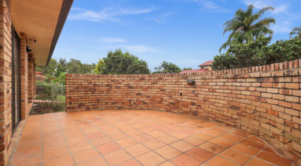 4 Dapper Street SUNNYBANK HILLS , QLD 4109 AUS