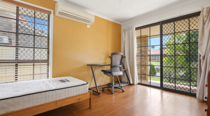 Room 2 - 4 Dapper St Sunnybank Hills , QLD 4109