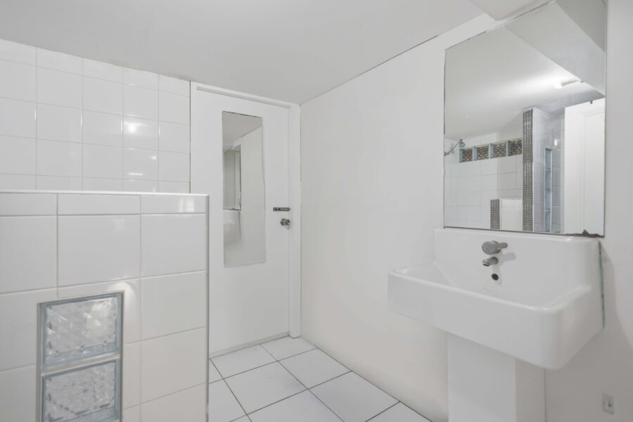 Room 1 - 87 Venner Rd Annerley , QLD 4103 Australia