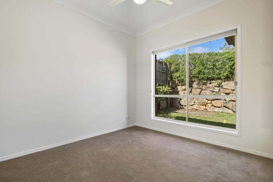 17 Holliday Drive Edens Landing , QLD 4207 Australia