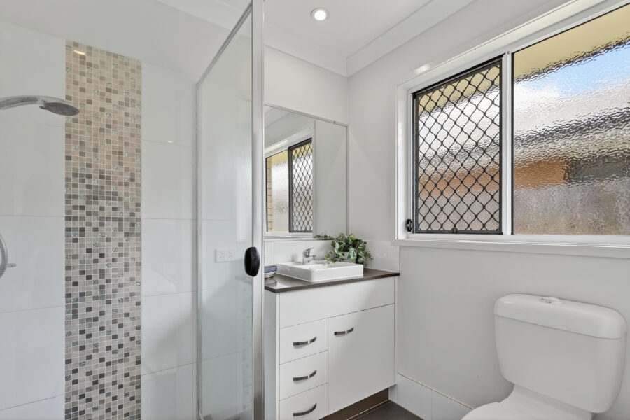 67 Joffre Street Wynnum , QLD 4178 