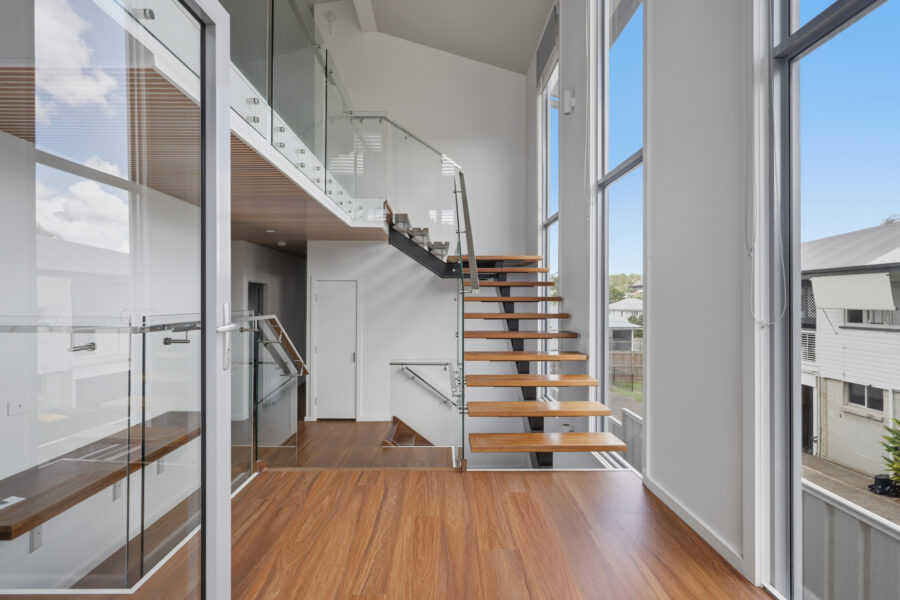 12A Redwood St Stafford Heights , QLD 4053 Australia