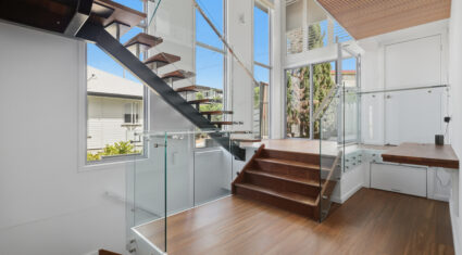 12A Redwood St Stafford Heights , QLD 4053 Australia