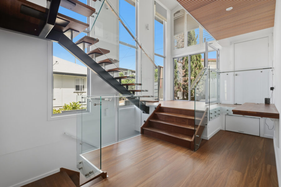 12A Redwood St Stafford Heights , QLD 4053 Australia