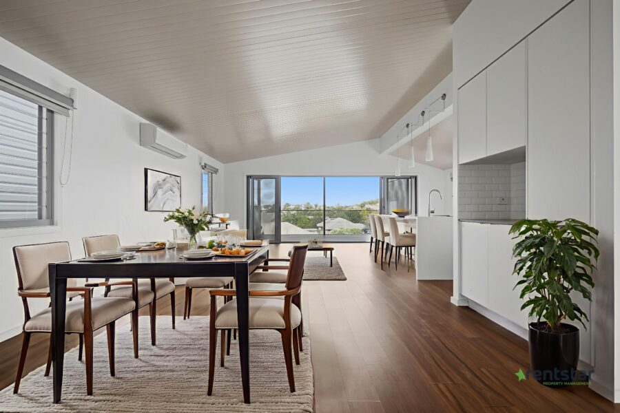 12A Redwood St Stafford Heights , QLD 4053 Australia