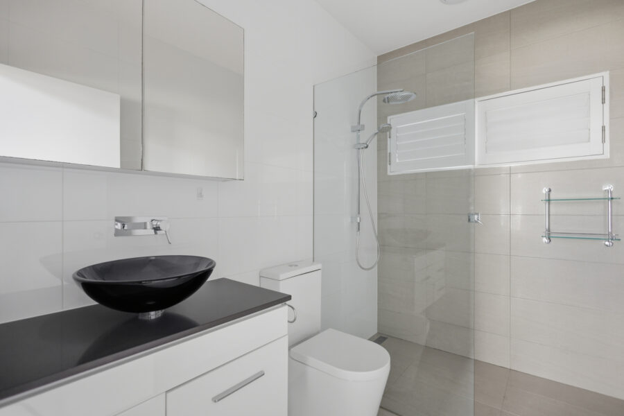 12A Redwood St Stafford Heights , QLD 4053 Australia