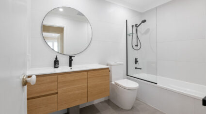 12/360 Simpsons Rd Bardon , QLD 4065 Australia