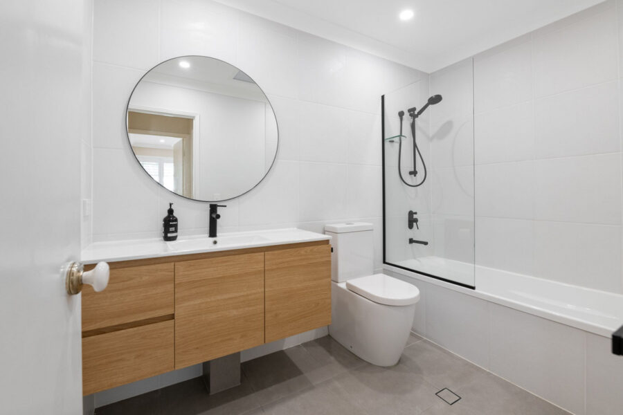 12/360 Simpsons Rd Bardon , QLD 4065 Australia