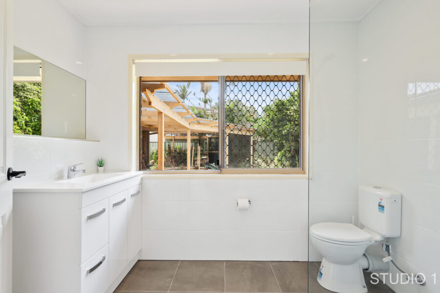 1/48 Metropole St Robertson , QLD 4109 Australia