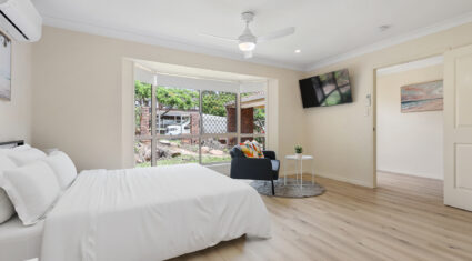 4/48 Metropole Street Robertson , QLD 4109 Australia