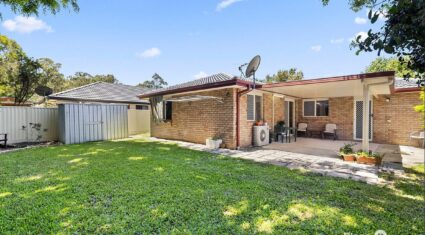 99 Cambridge Cres Fitzgibbon , QLD 4018 Ca