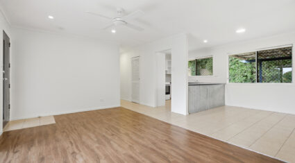 10 Bluegum Ct Kingston , QLD 4114 Australia