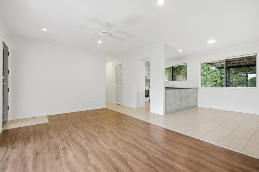 10 Bluegum Ct Kingston , QLD 4114 Australia