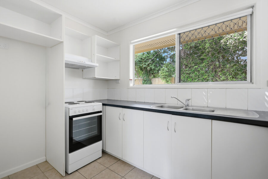 10 Bluegum Ct Kingston , QLD 4114 Australia