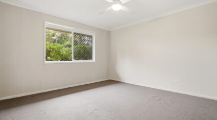 10 Bluegum Ct Kingston , QLD 4114 Australia