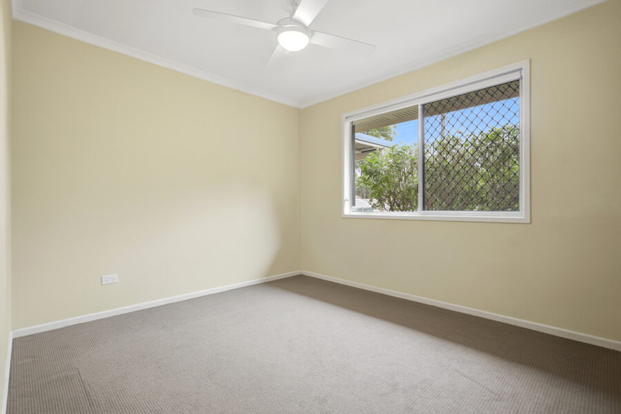 10 Bluegum Ct Kingston , QLD 4114 Australia