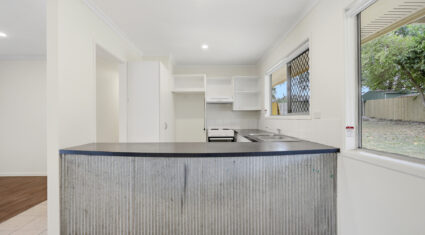 10 Bluegum Ct Kingston , QLD 4114 Australia