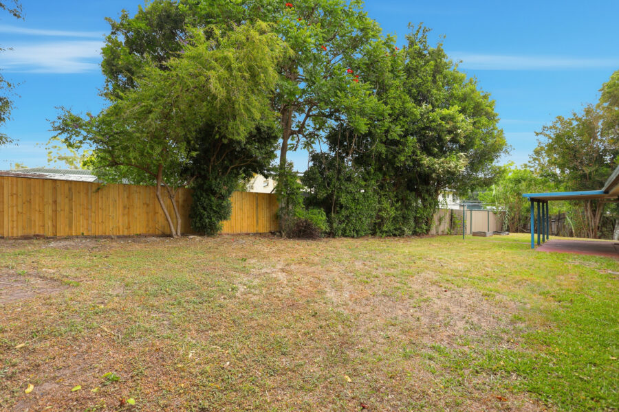 10 Bluegum Ct Kingston , QLD 4114 Australia