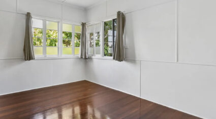 Room 3 - 8 Stourbridge St Mount Gravatt , QLD 4122 Australia