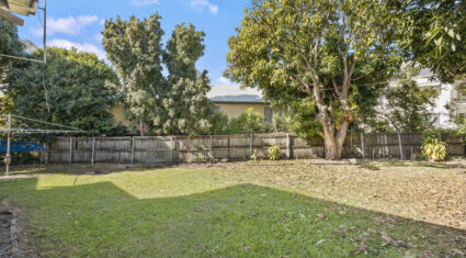 Room 3 - 8 Stourbridge St Mount Gravatt , QLD 4122 Australia