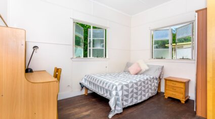 116 Dell Rd St Lucia , QLD 4067 