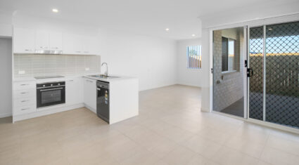 1/34 Burbury Rd Morayfield , QLD 4506 Australia