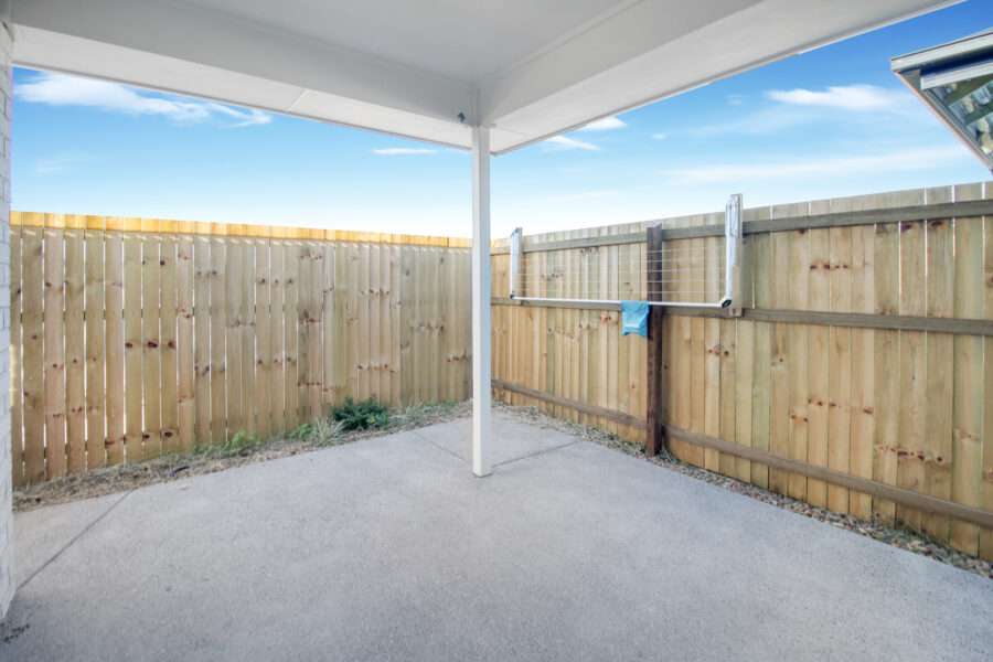 1/34 Burbury Rd Morayfield , QLD 4506 Australia