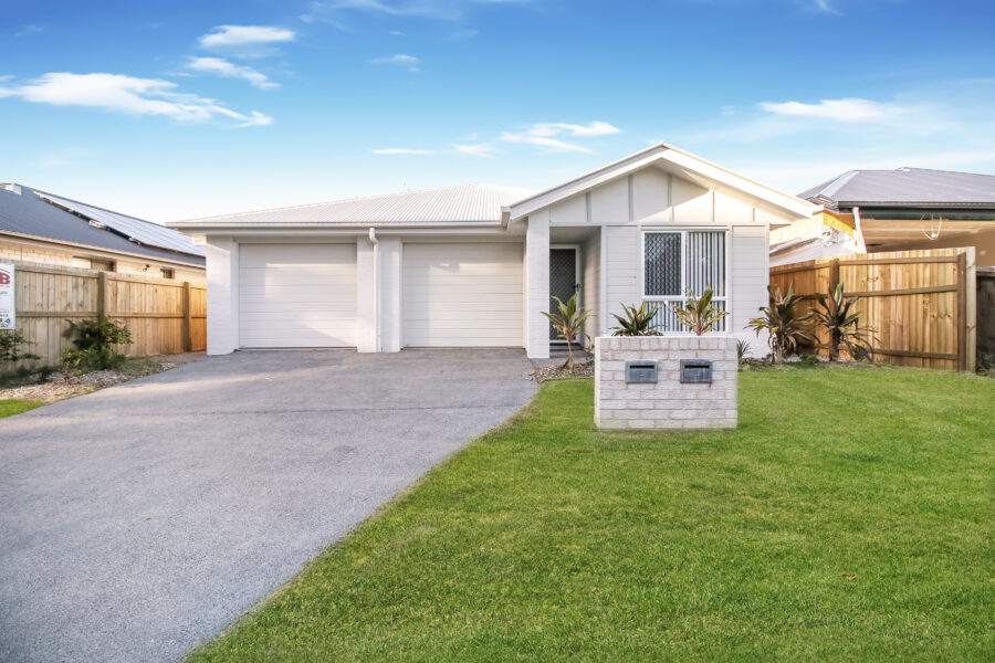 1/34 Burbury Rd Morayfield , QLD 4506 Australia