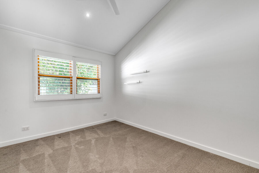 37 Lama St Chelmer , QLD 4068 Australia