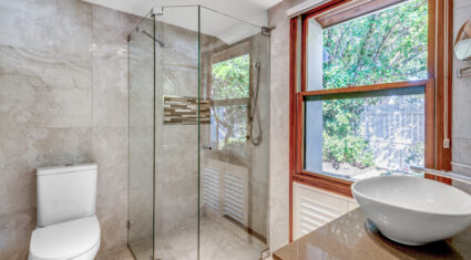 37 Lama St Chelmer , QLD 4068 Australia