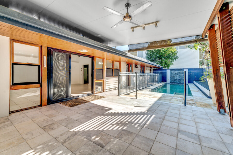 37 Lama St Chelmer , QLD 4068 Australia