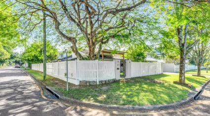 37 Lama St Chelmer , QLD 4068 Australia