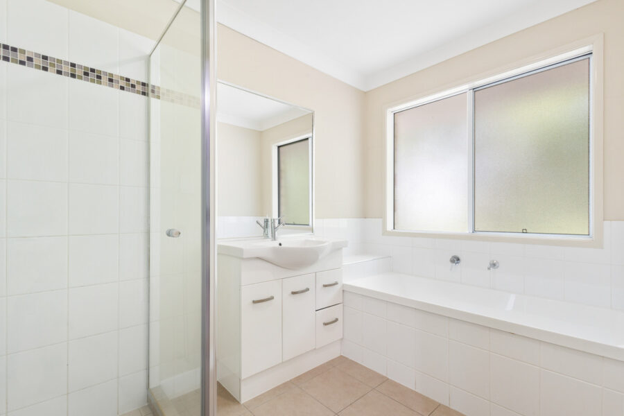 59 Griffith St Everton Park , QLD 4053 Australia