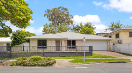 59 Griffith St Everton Park , QLD 4053 Australia