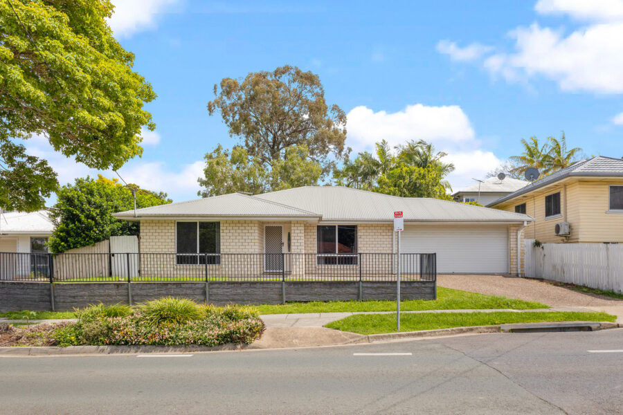 59 Griffith St Everton Park , QLD 4053 Australia