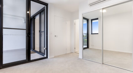 301/65 Depper St St Lucia , QLD 4067 