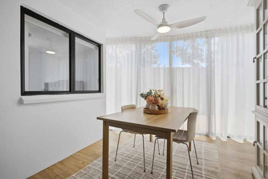 1/12 Sheehan St Milton , QLD 4064 Australia