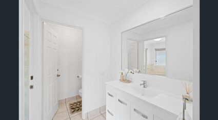 35 Hilliard St Ormiston , QLD 4160 Australia